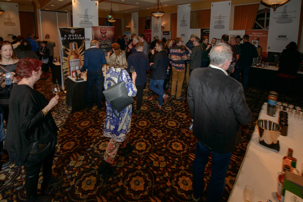 VWF-SAT-NIGHT-117.jpg