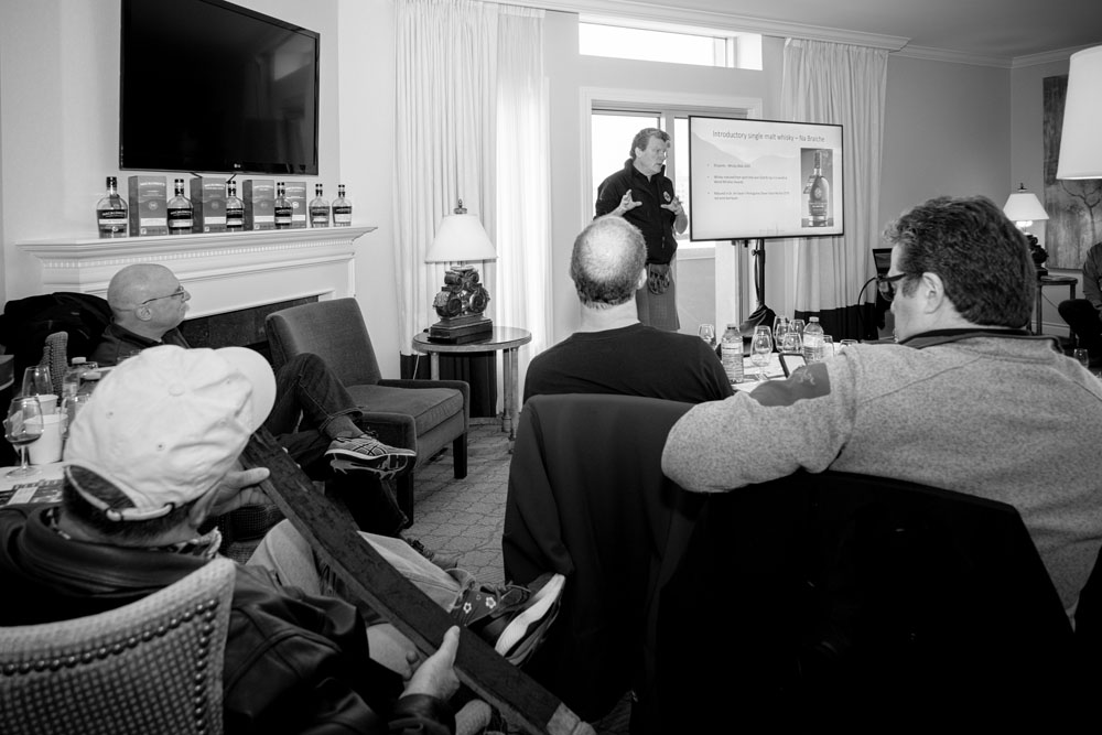 VWF-SAT-DAY081.jpg