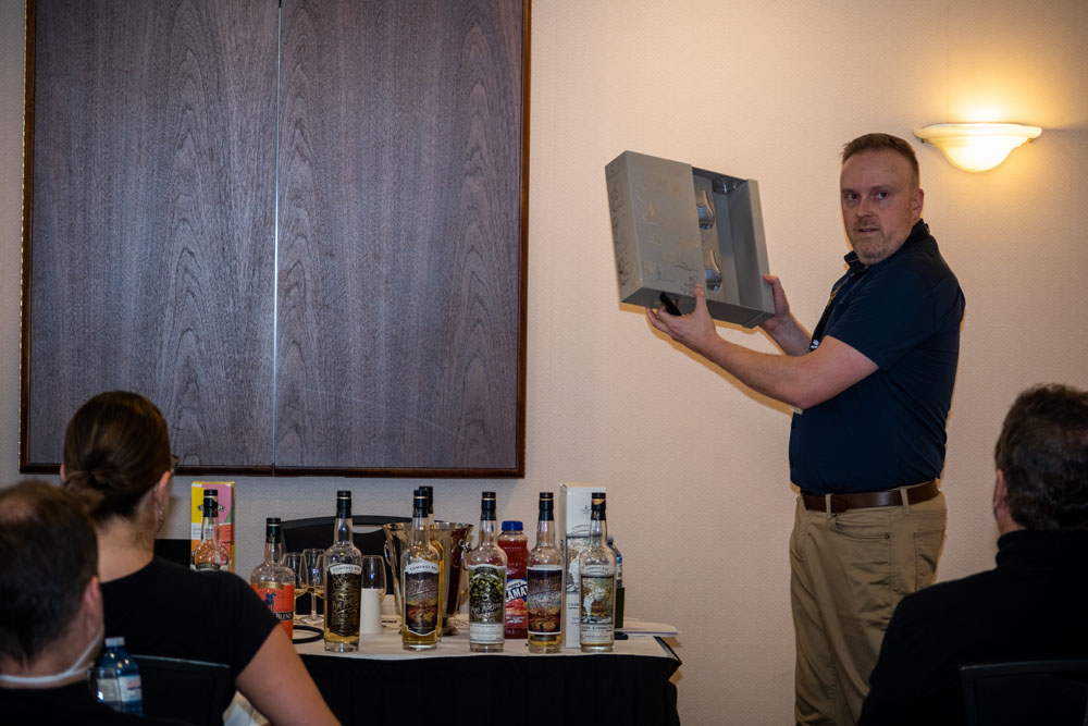 VWF-SAT-DAY100.jpg