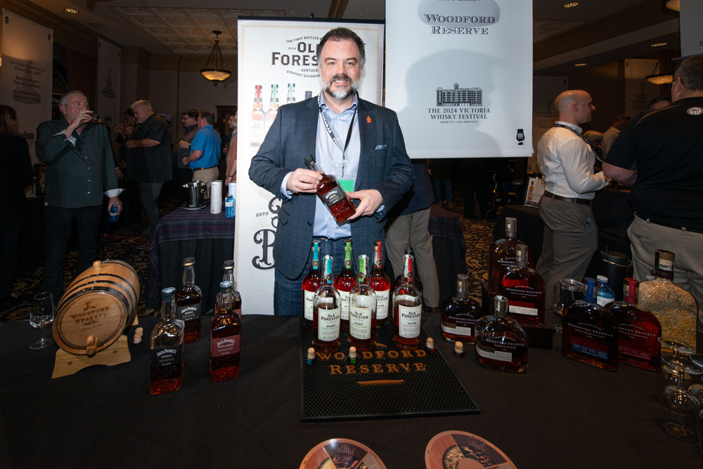 VWF-SAT-NIGHT040.jpg