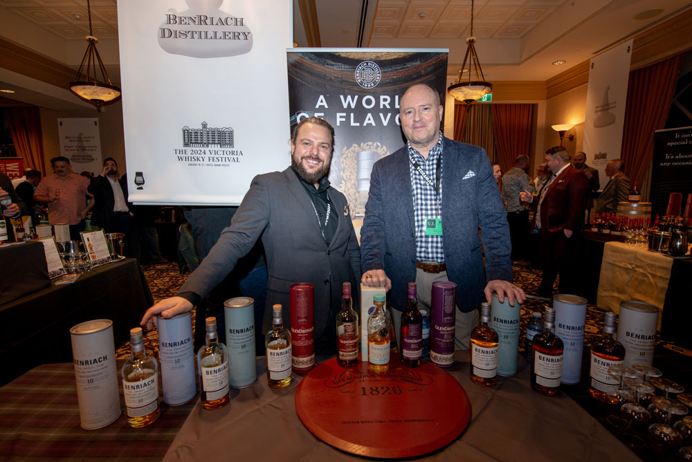 VWF-SAT-NIGHT068.jpg