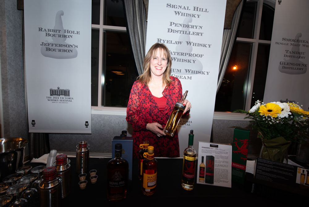 VWF-SAT-NIGHT093.jpg