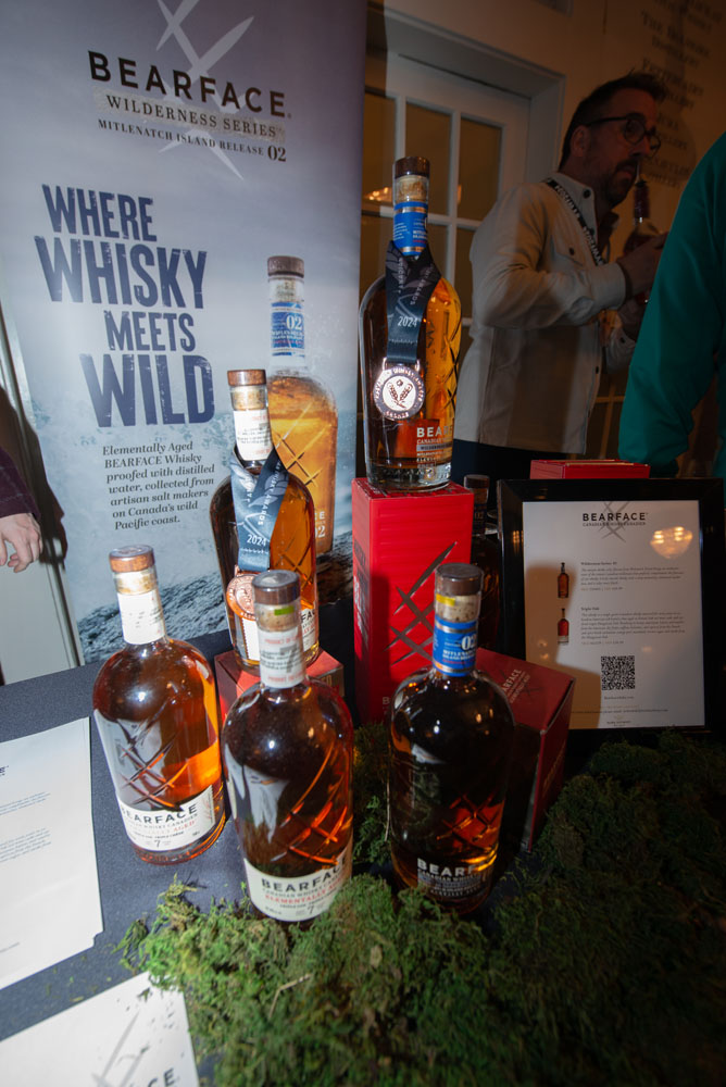 VWF-SAT-NIGHT130.jpg
