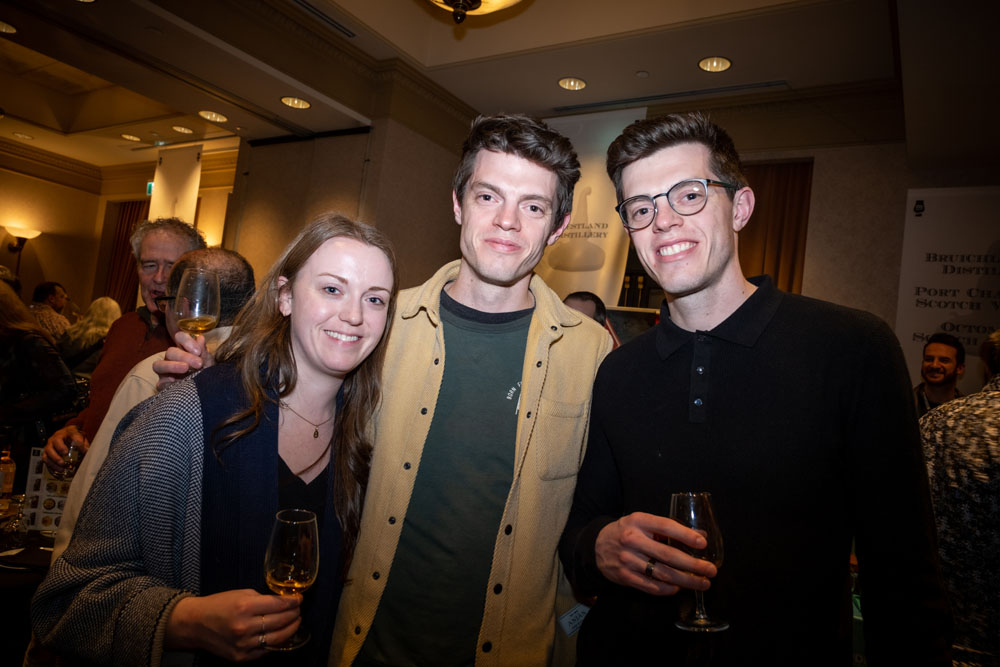 VWF-SAT-NIGHT191.jpg