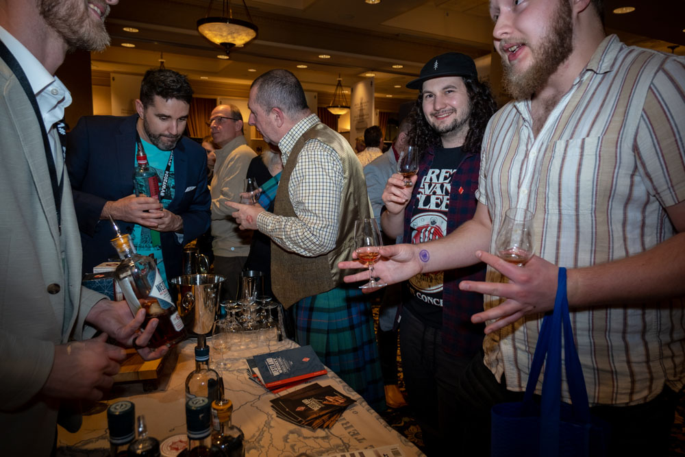 VWF-SAT-NIGHT205.jpg