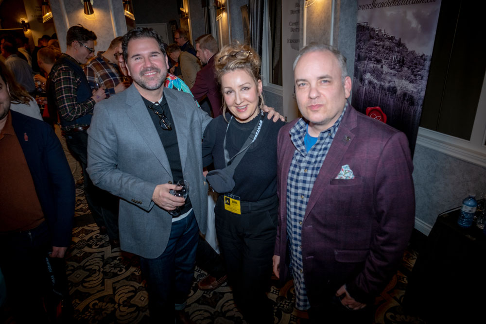 VWF-SAT-NIGHT216.jpg