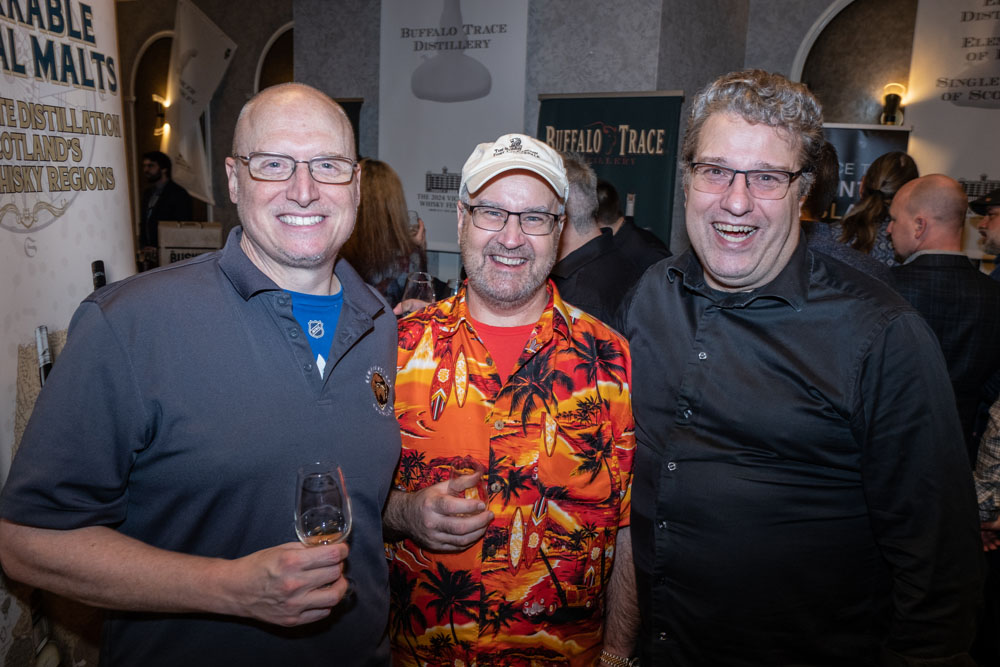 VWF-SAT-NIGHT222.jpg