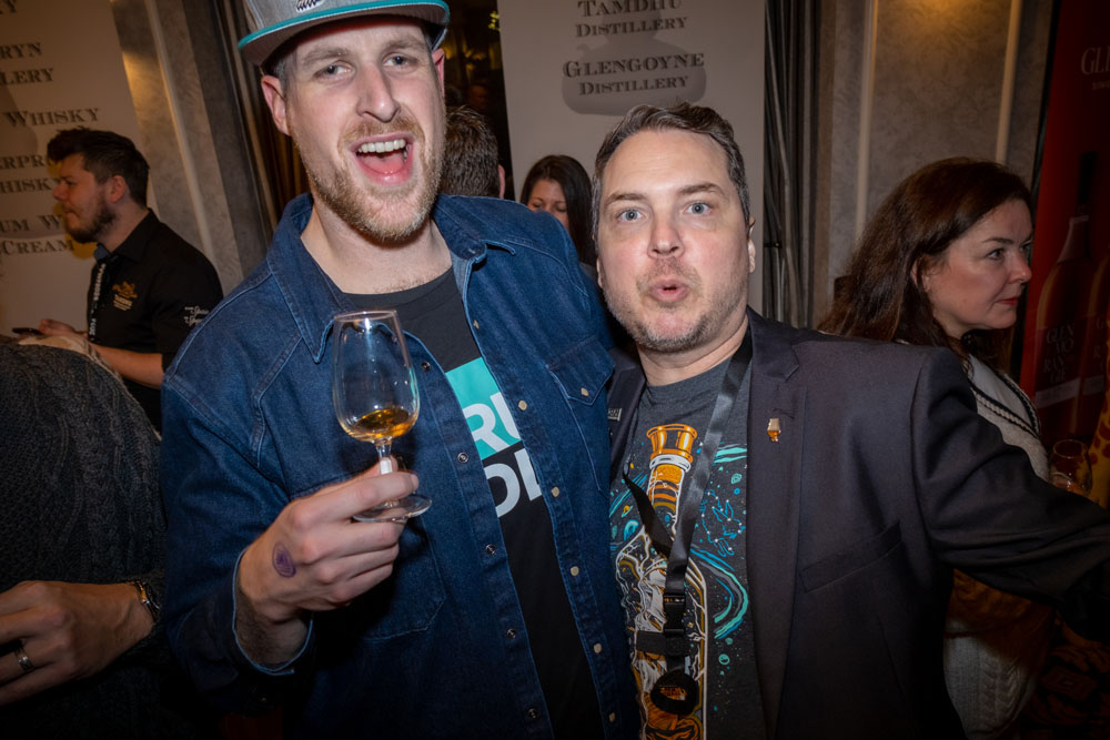 VWF-SAT-NIGHT233.jpg