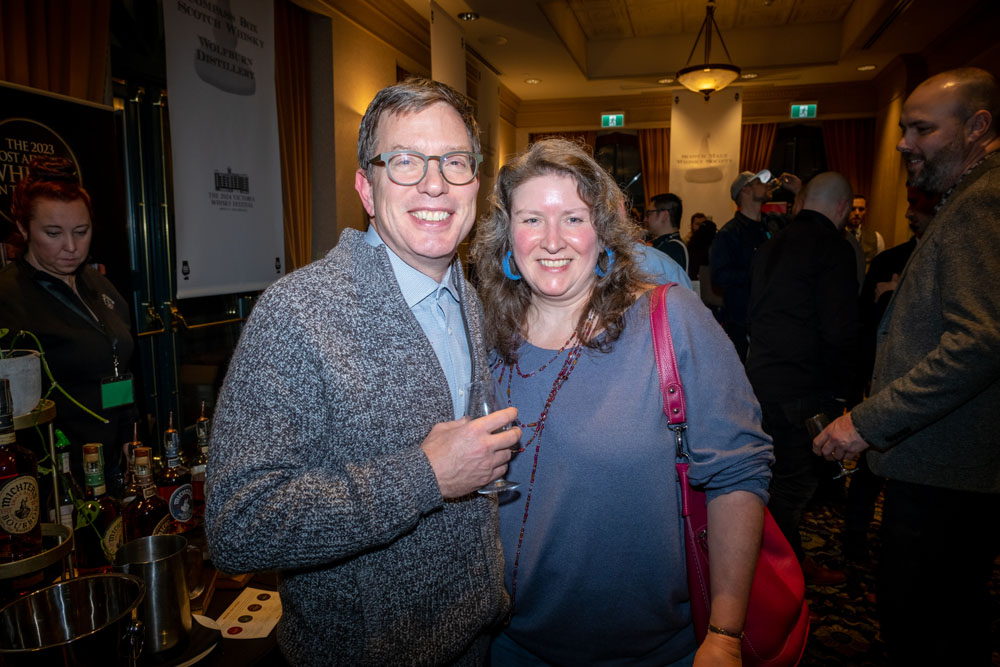 VWF-SAT-NIGHT261.jpg