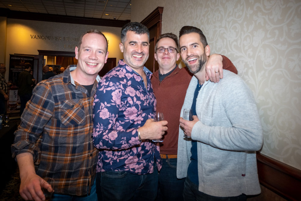 VWF-SAT-NIGHT264.jpg
